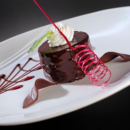 Restaurant & Design Hotel Noem Arch Μπρνο Εξωτερικό φωτογραφία