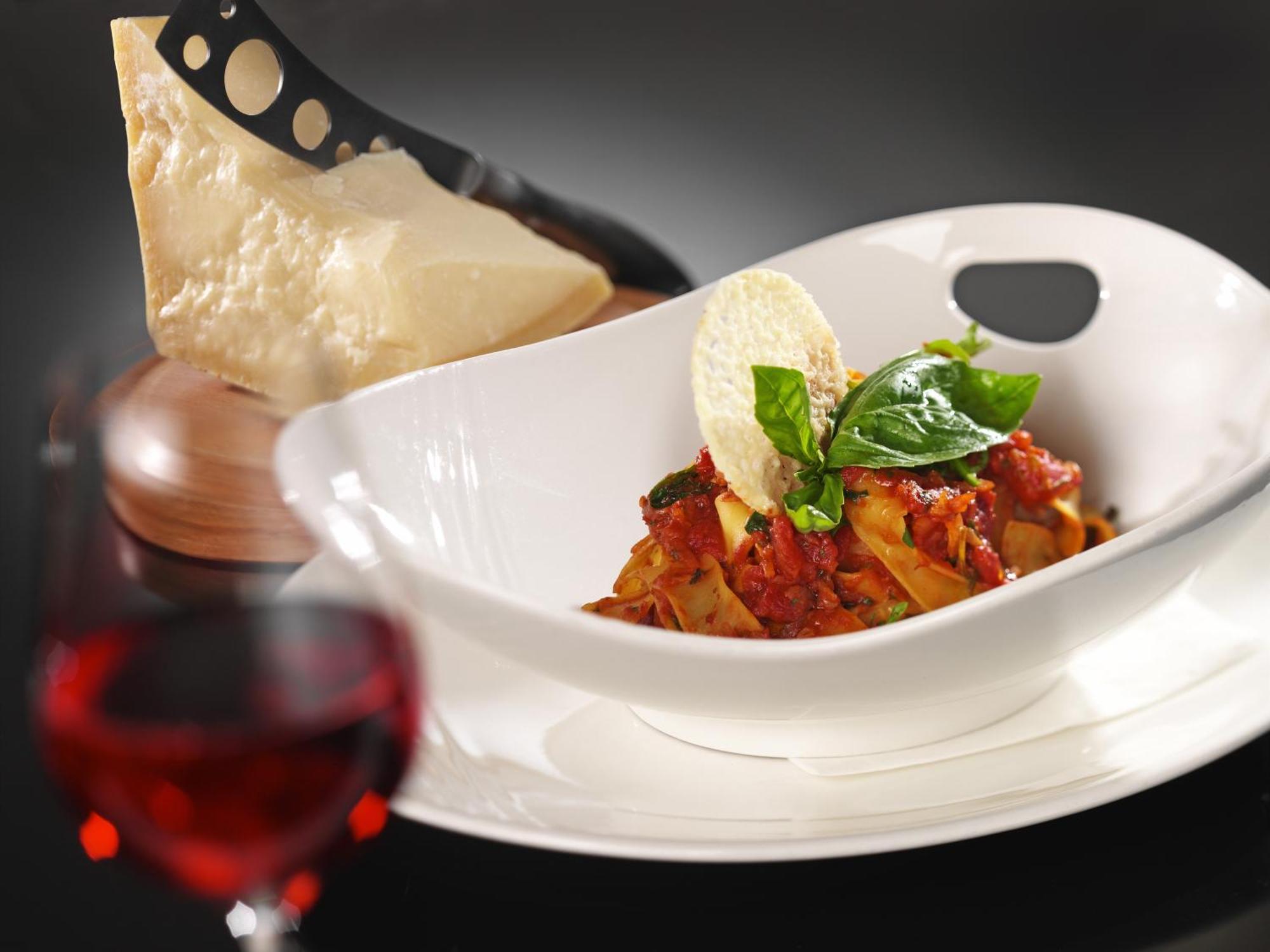Restaurant & Design Hotel Noem Arch Μπρνο Εξωτερικό φωτογραφία