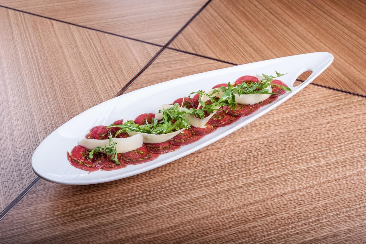 Restaurant & Design Hotel Noem Arch Μπρνο Εξωτερικό φωτογραφία