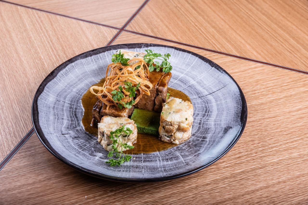 Restaurant & Design Hotel Noem Arch Μπρνο Εξωτερικό φωτογραφία