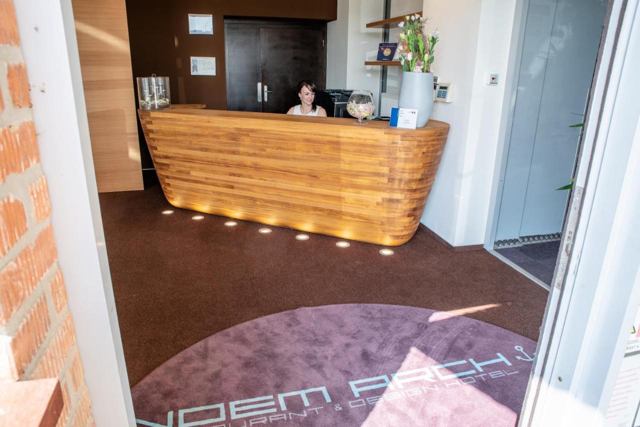Restaurant & Design Hotel Noem Arch Μπρνο Εξωτερικό φωτογραφία