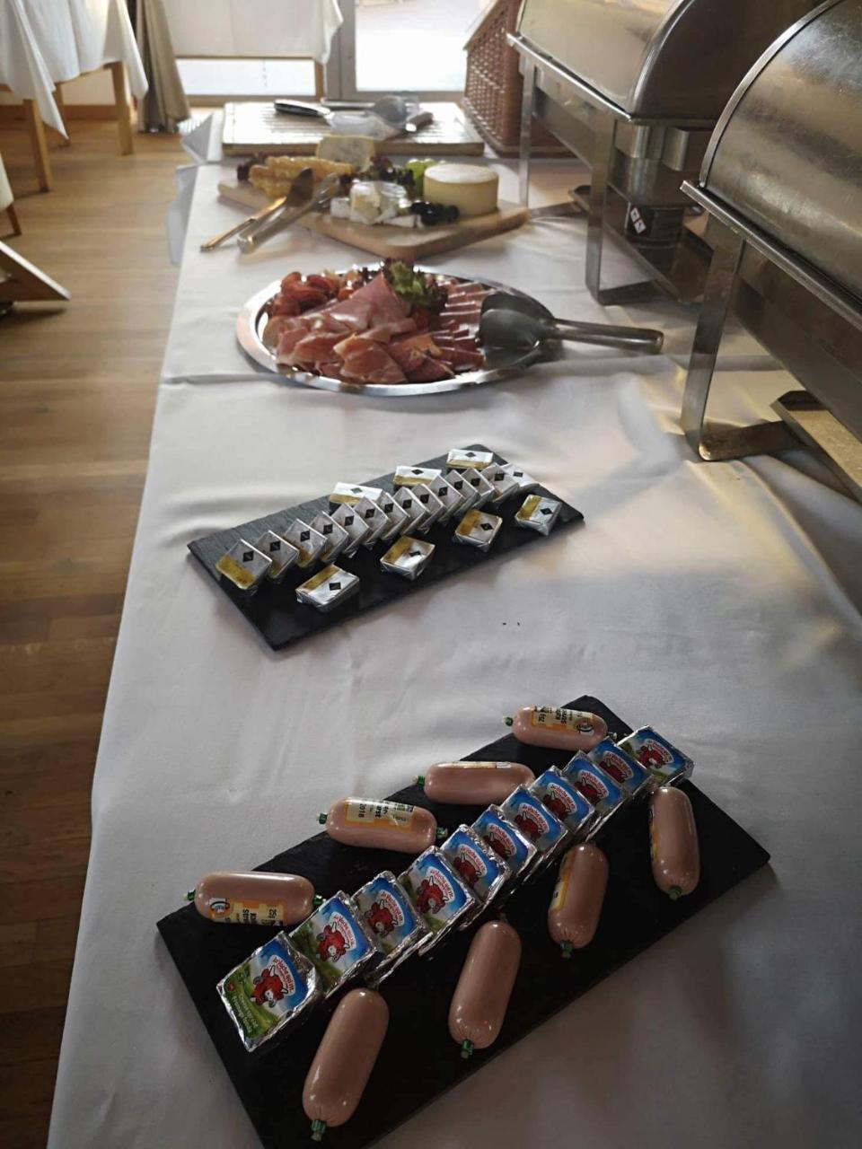Restaurant & Design Hotel Noem Arch Μπρνο Εξωτερικό φωτογραφία